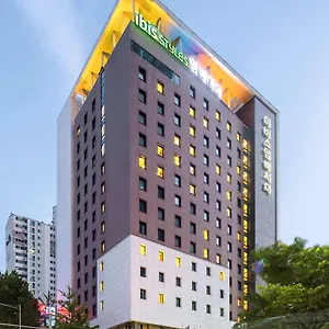 Hotel Ibis Styles Ambassador Gangnam, Seúl