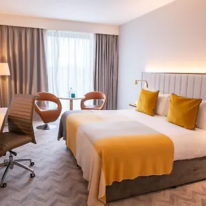 The Address 4*, Citywest Irlanda