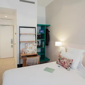 https://des-canettes.fr-paris.fr