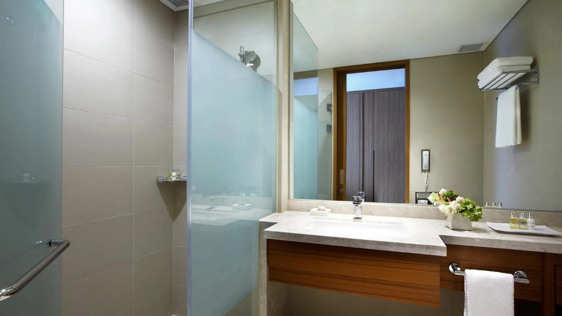 Lotte City Hotel Guro Seoul 3*,